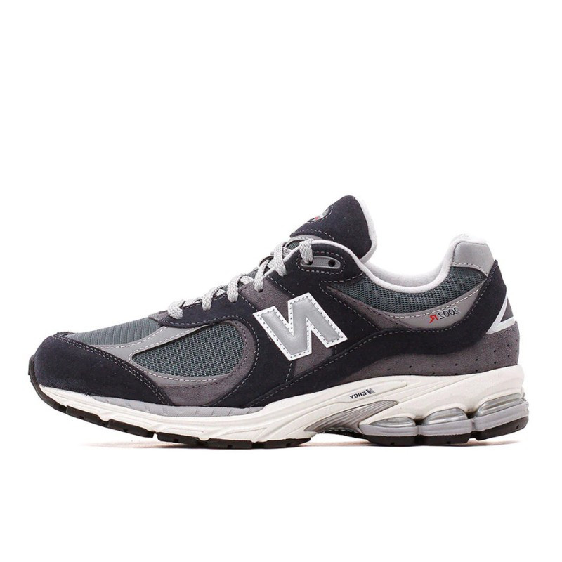 New Balance 2002R Eclipse Raincloud - 2