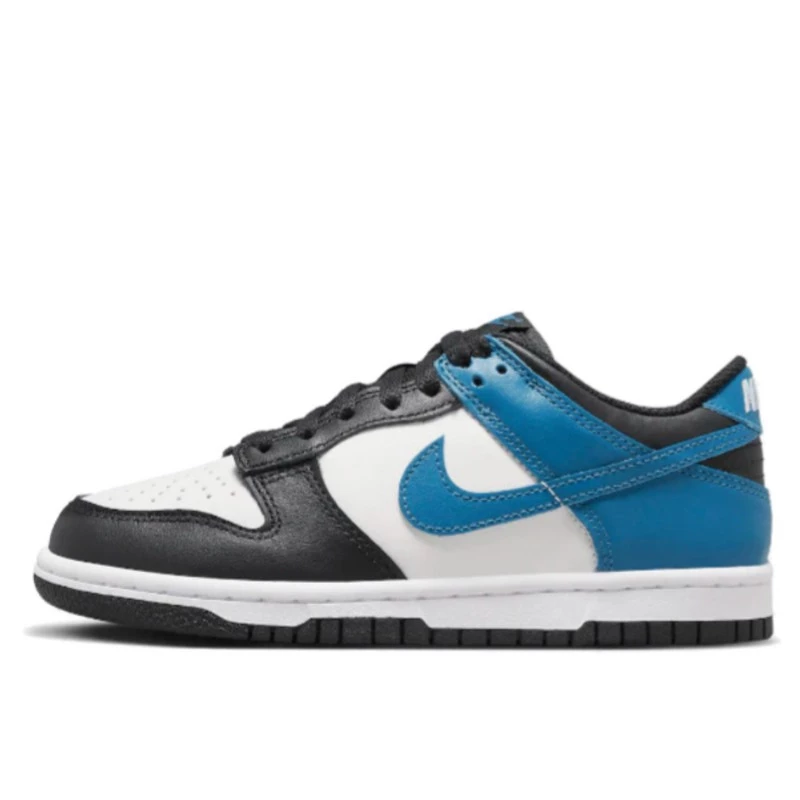 Blue and white dunks online