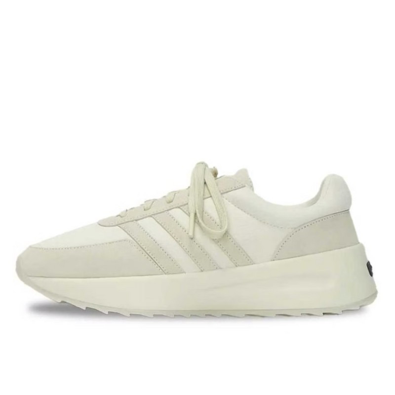 adidas Fear of God Athletics Los Angeles Pale Yellow, vue de côté