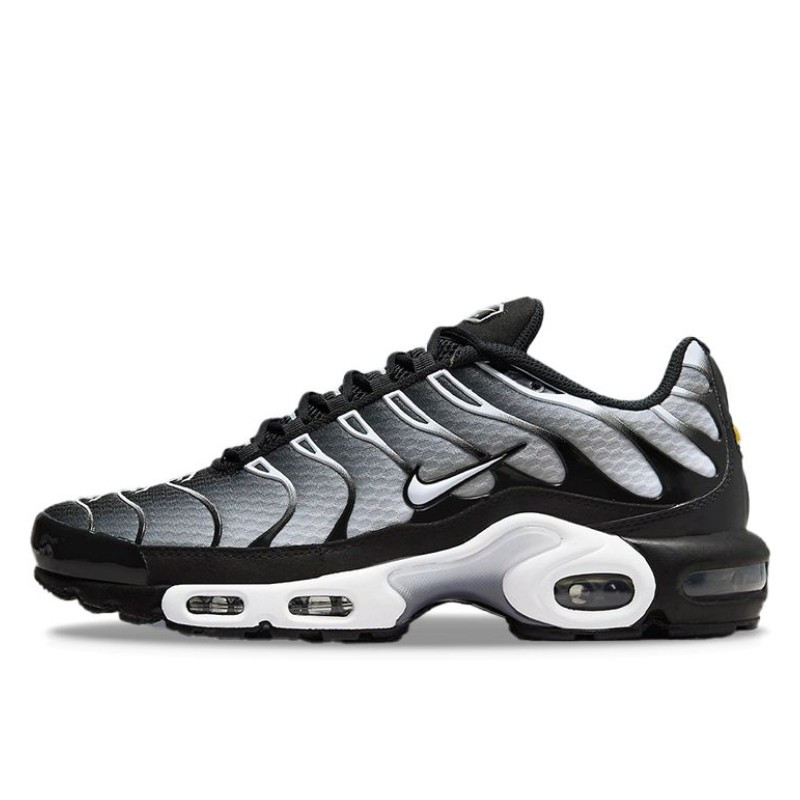 Air Max Plus Black Metallic Silver - 1