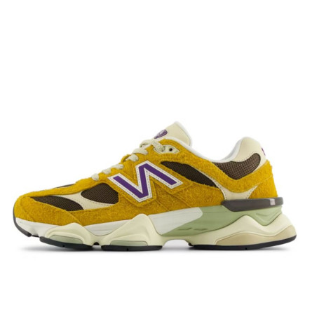 New Balance 9060 Butterscotch - 1