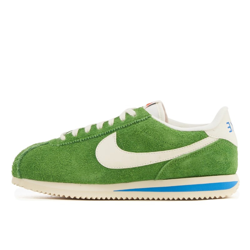 Nike Cortez Vintage Chlorophyll Suede, vue de côté