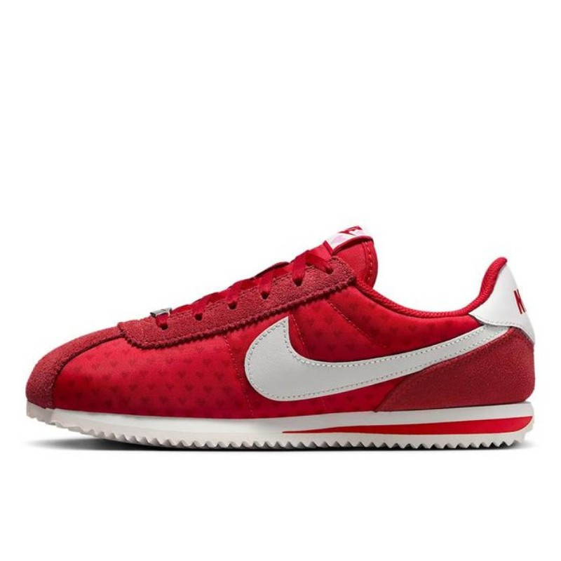 Nike Cortez Valentine's Day, vue de côté