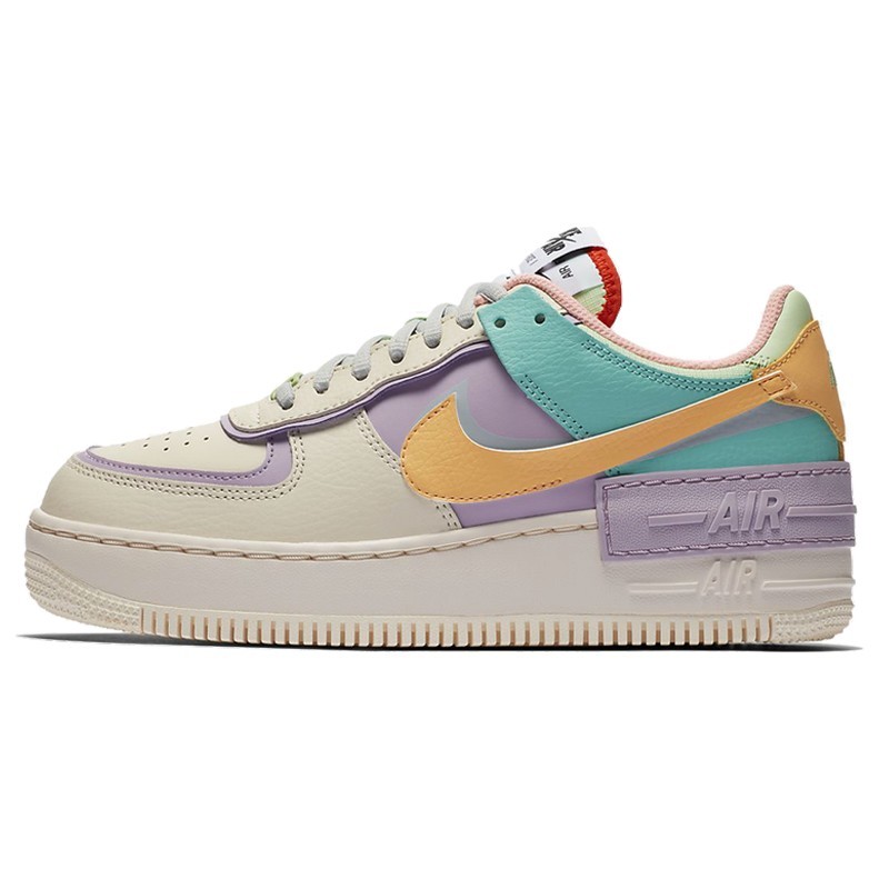 Nike Air Force 1 Shadow Ivoire Pale, vue de côté
