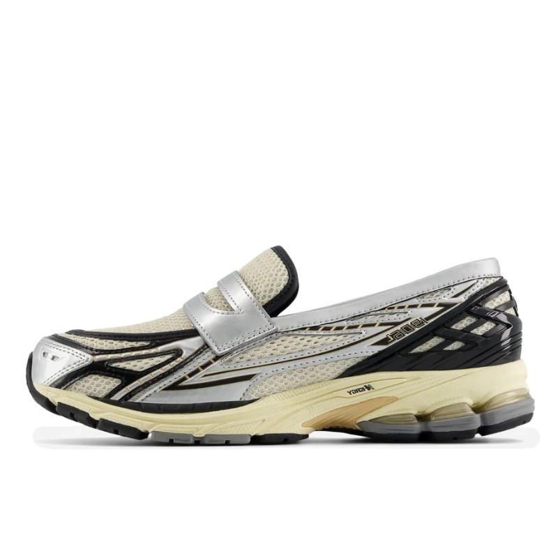 New Balance 1906L Silver Metallic Cream - 1