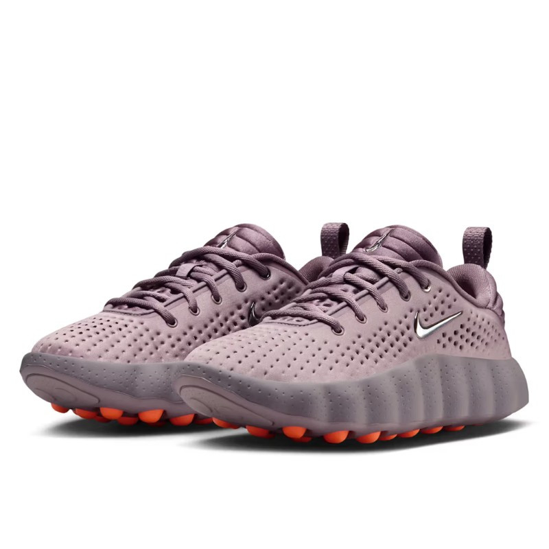 Nike Mind 002 Light Light Violet Ore/Purple Smoke/Hyper Crimson/Metallic Cool Grey
