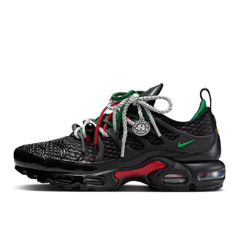 Nike Air Max Plus Homecoming Black - 1