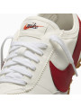 Nike Moon Shoe Summit White Crimson Gum - 5