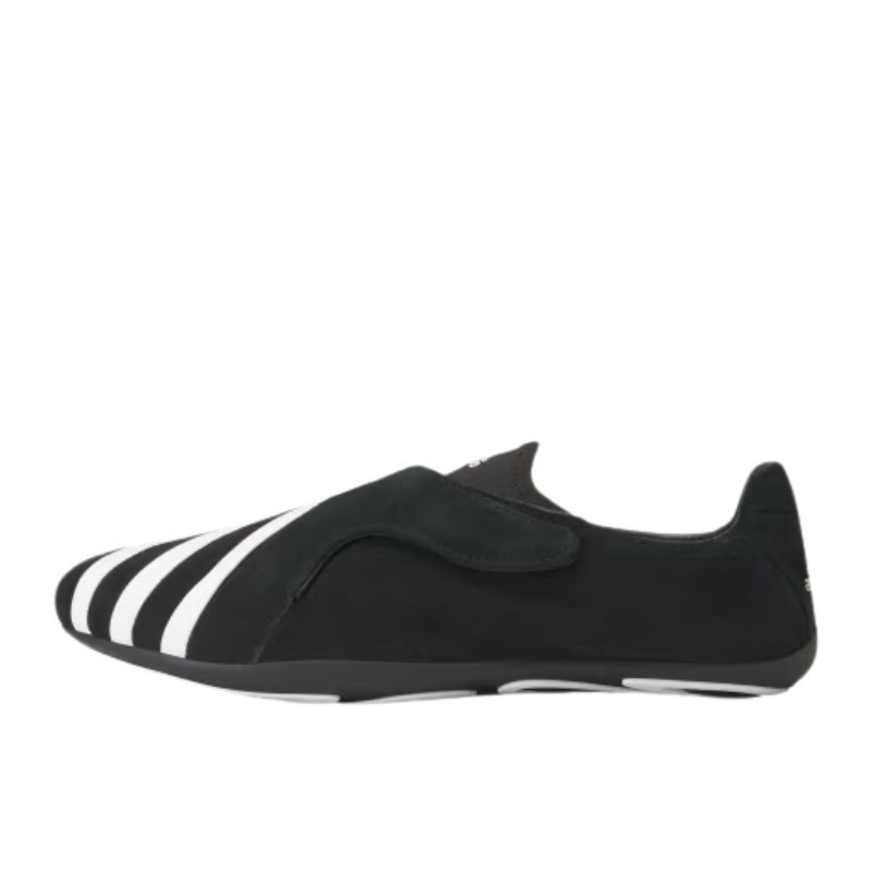 Adidas Vario Flat Earther Pharrell Black White - 1