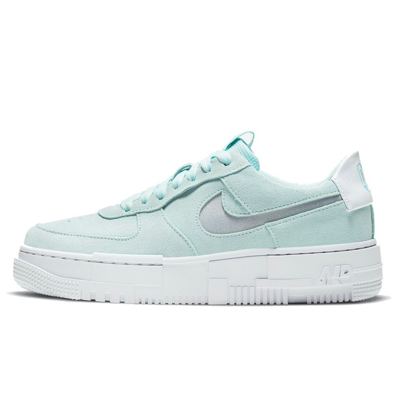 Nike Air Force 1 Pixel Ghost Aqua, vue de côté