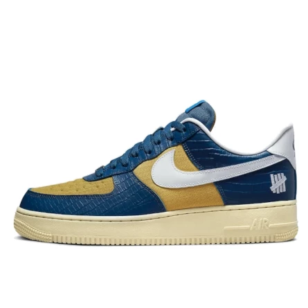 Nike Air Force 1 Low SP...