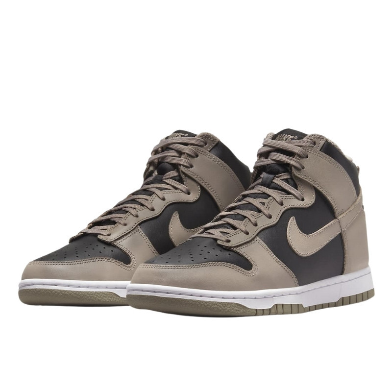 Nike Dunk Black/Moon Fossil-Black
