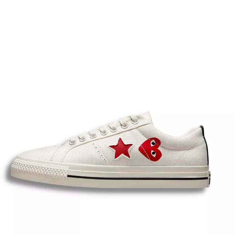 Converse Comme des Garçons Low Red Heart One Star White
