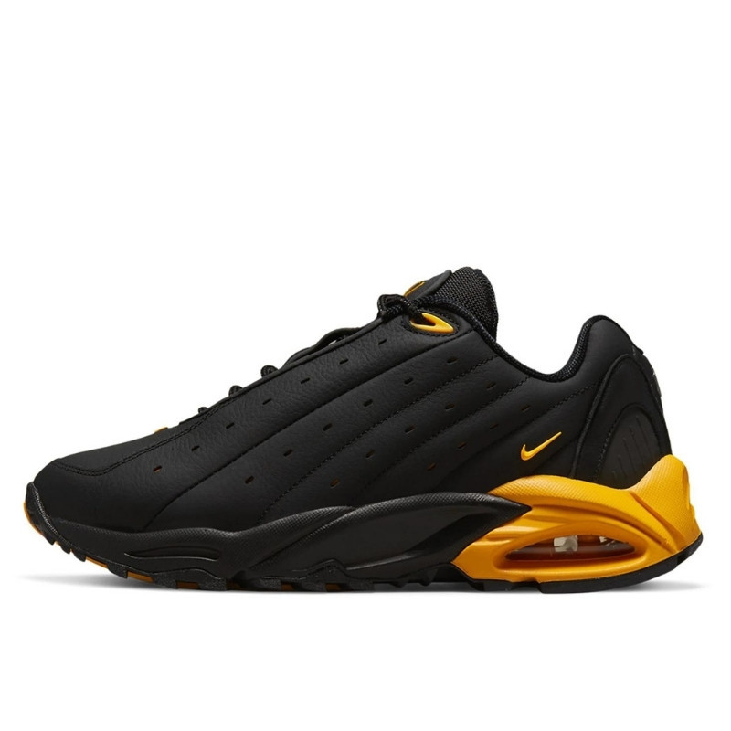 Nike Hot Step Air Terra Drake NOCTA Black University Gold - 1