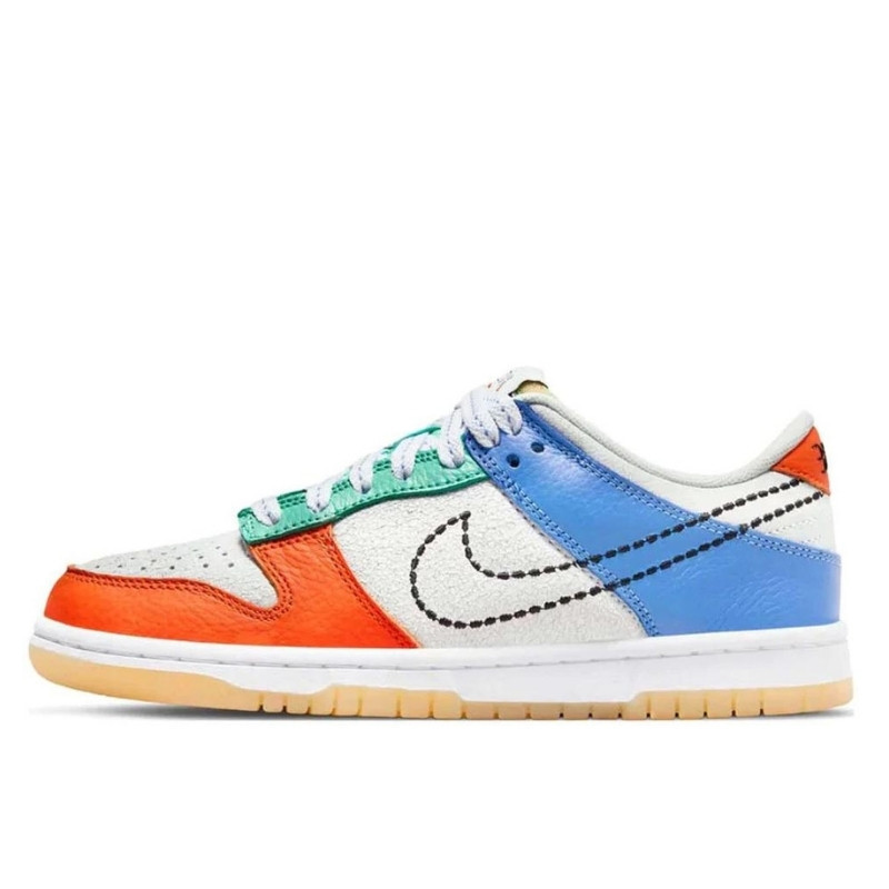 Nike Dunk Low Nike 101, vue de côté