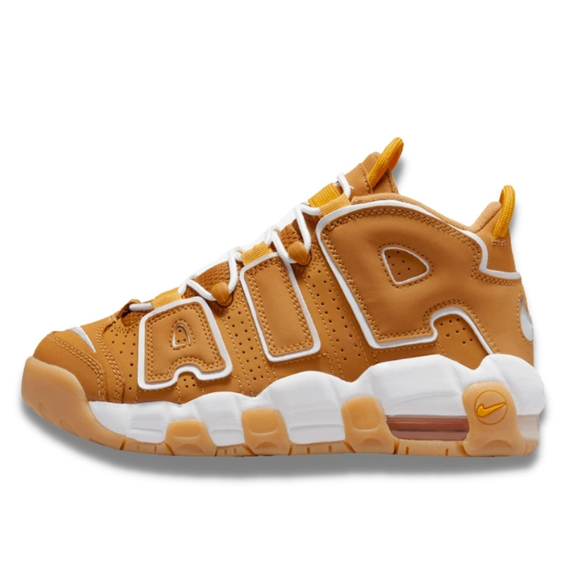 Nike Air More Uptempo Wheat Gum, vue de côté