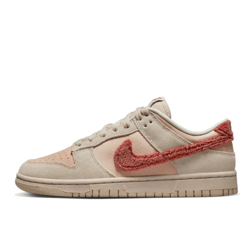 Nike Dunk Low Terry Swoosh, vue de côté