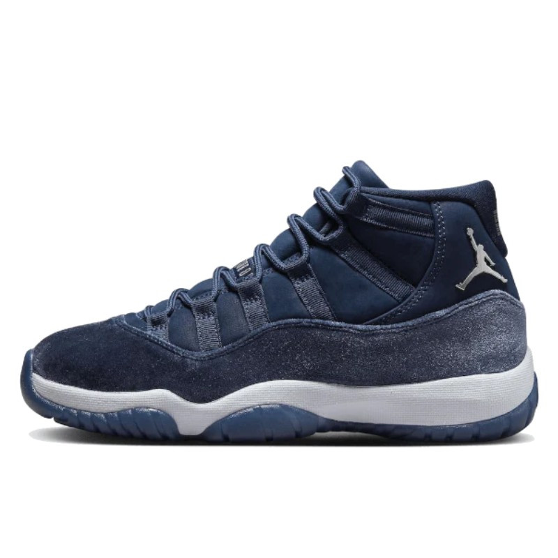 Air Jordan 11 Retro Midnight Navy - 1