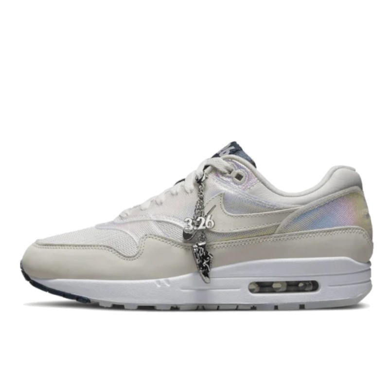 Air Max 1 AMD La Ville Lumière - 1