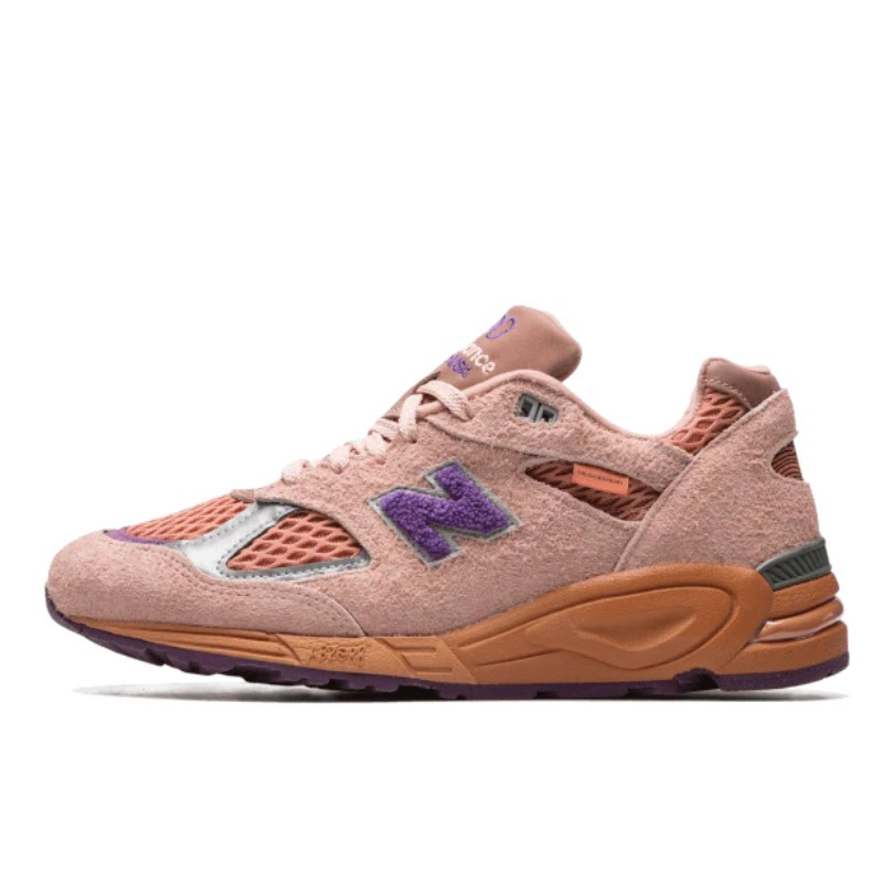 New Balance 990 V2 Salehe Bembury Sand Be The Time - 1