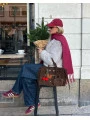 Le bordeaux c’est LA couleur tendance ???? Tag un(e) ami(e) qui doit craquer pour cette paire de Spezial bordeaux ???????? :    