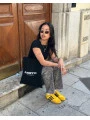 La touche de couleur dans ton look avec la collab Adidas X Bad Bunny ???????? :             @limited_resell      ???? : Adidas B